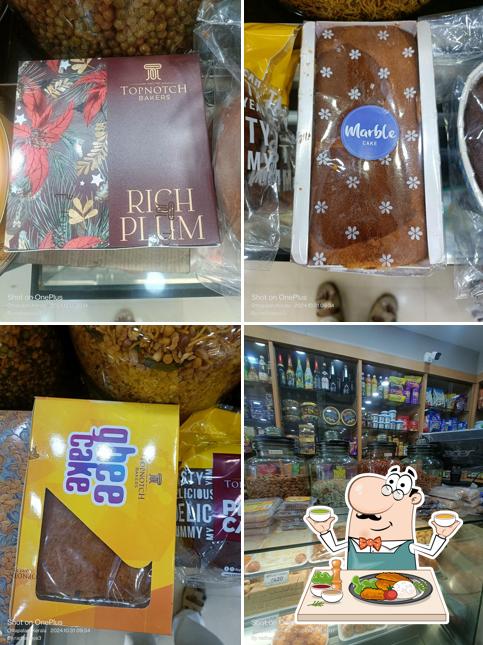 Food at Topnotch Bakers, Ottapalam