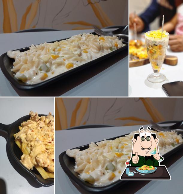 Macaroni and cheese at Cafe Laffa