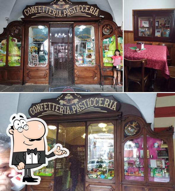 Gli interni di Antica Pasticceria Pan Belmonte