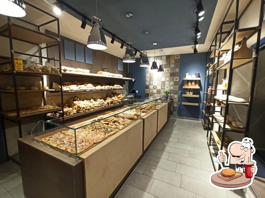 Ordina un hamburger a Forno Follador Massimo