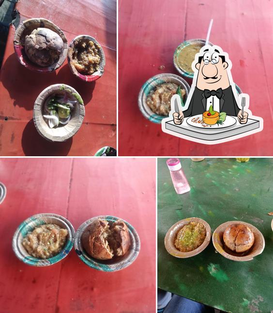 Food at Bablu bihari bati choka bhandar
