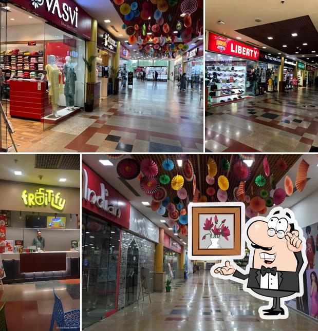 The interior of Modi Mall