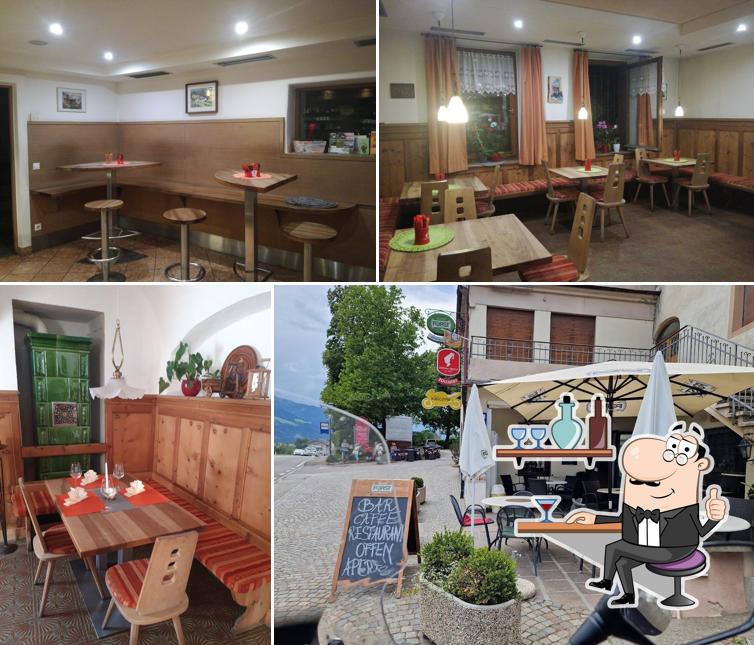 Siediti a un tavolo di Locanda Zollwirt