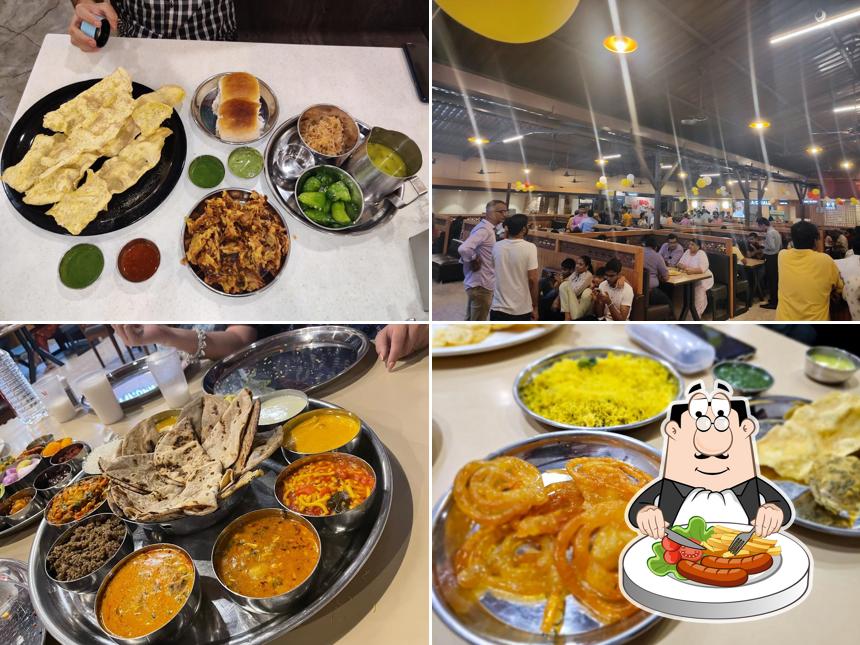 Meals at THAKAR’s JALARAM KATHIYAWADI HOTEL