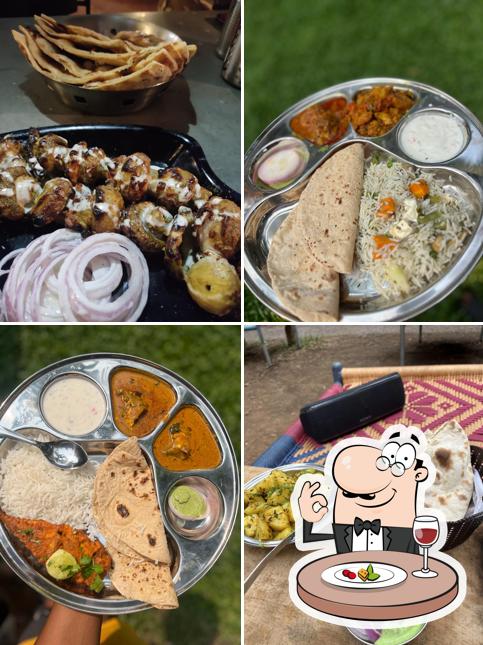 Food at SHAAN-A-PUNJAB