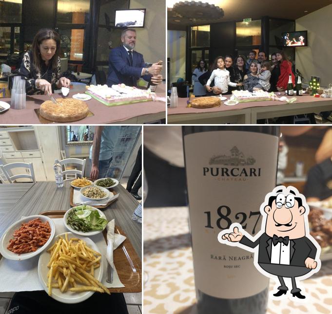 Guarda la immagine che raffigura la interni e cibo di Il Cambio