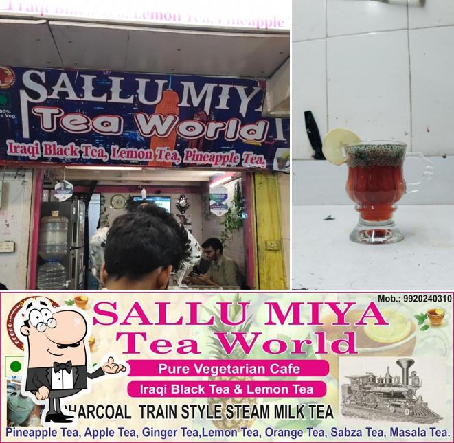 The interior of Sallumiya tea world