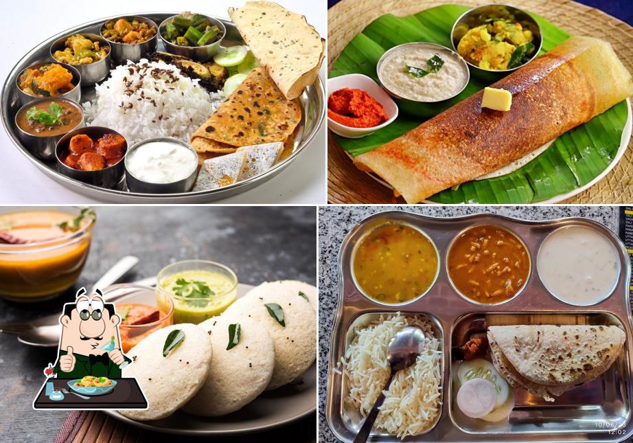 Food at APPU KHANA RESTURANT AND FAST FOOD