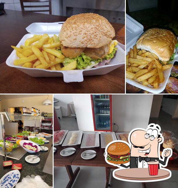 Consiga um hambúrguer no Churrascaria da Barra
