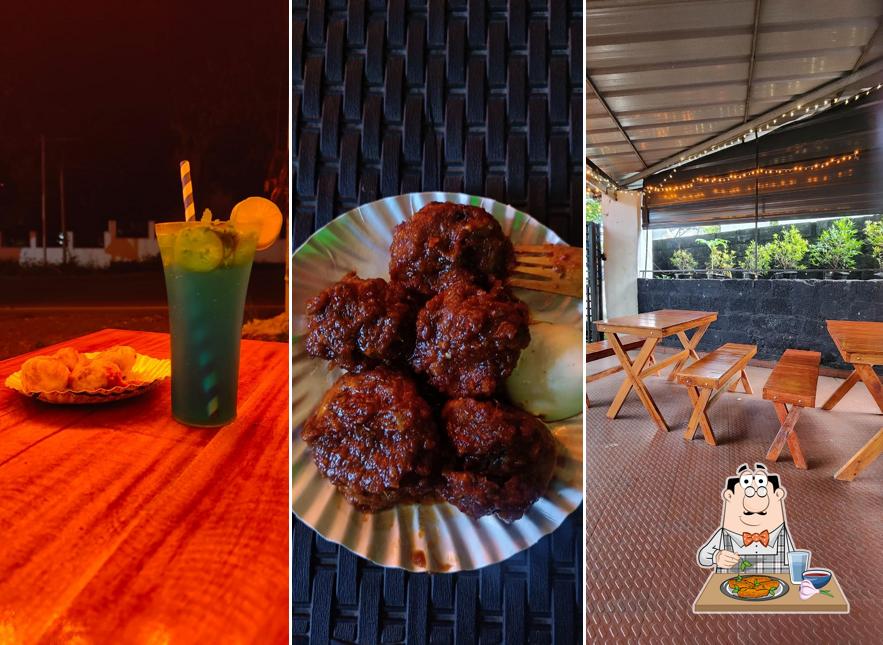 Chicken wings at Little.dots Momos