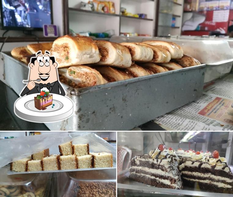 Chocolate cake at New Iyankar Bakery