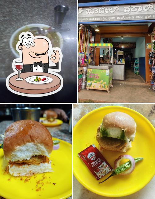 Meals at Hotel Prakash