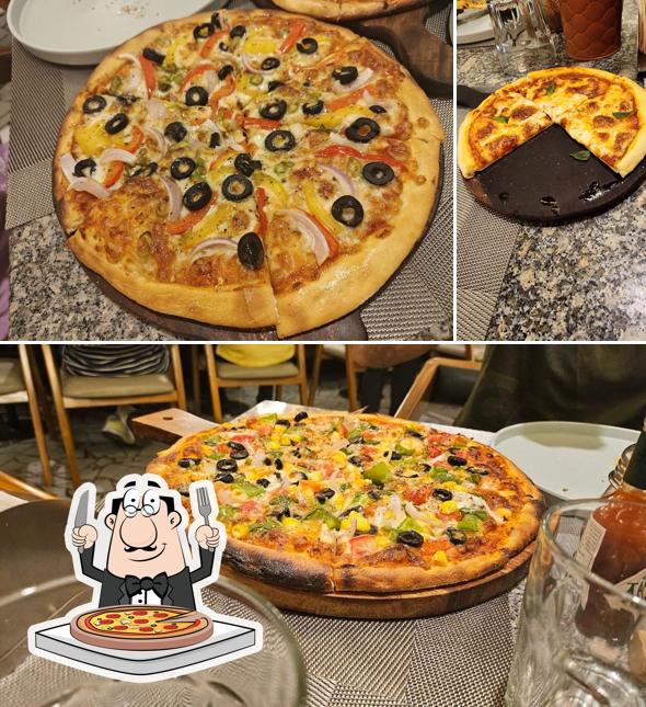 Order various variants of pizza