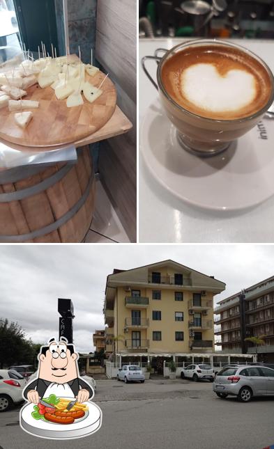 La cibo e esterno del ristorante