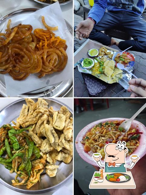 Food at Saurashtra Gathiya Rath