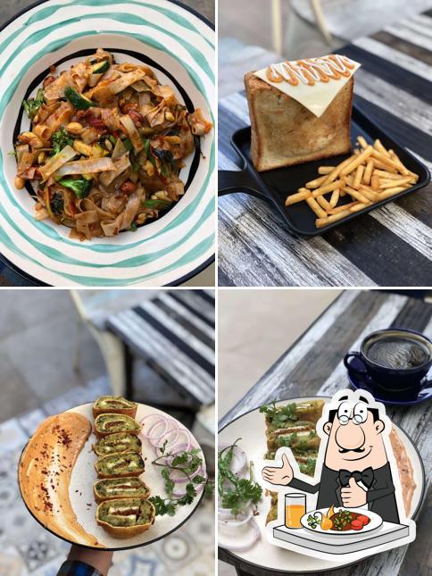 Food at The Common Ground - Sports Cafe & Restro