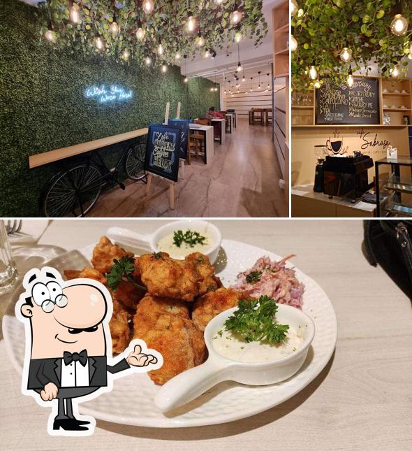 The interior of Café Sabrosa