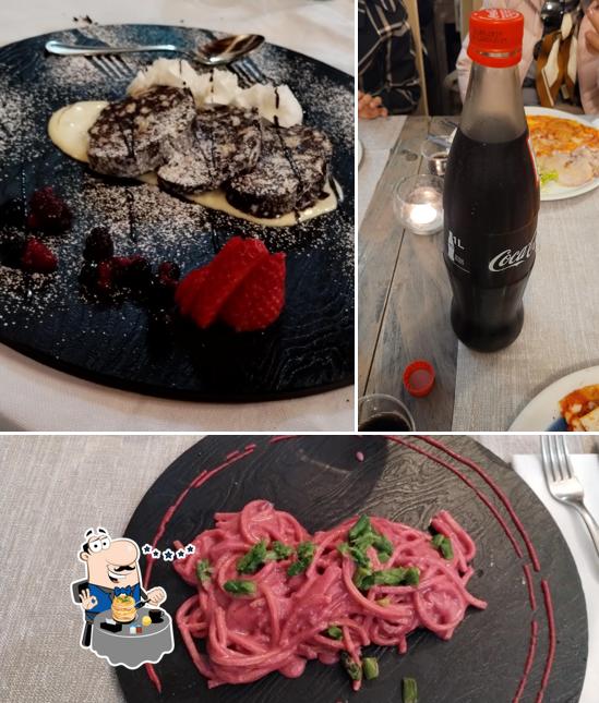 Platti al Ristorante Pizzeria Cenerentola