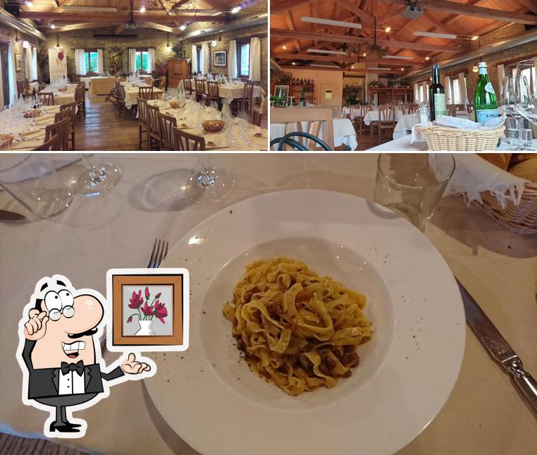 Dai un'occhiata agli interni di De Gusto Dolomiti Ristorante Enoteca