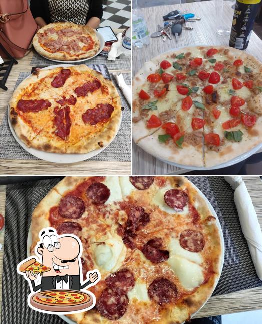 Scegli una pizza a Il Datterino Di Bendaj Baci