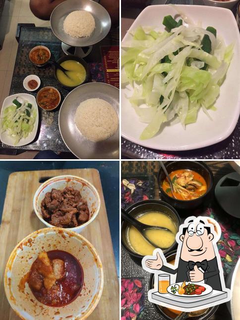 Shilloi Restaurant, Northeast, Naga Cuisine.