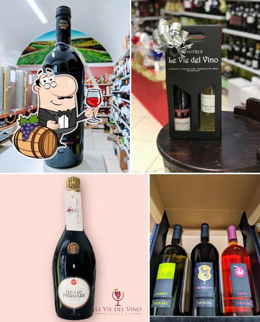 È gradevole bersi un bicchiere di vino a Angolo Di Vino