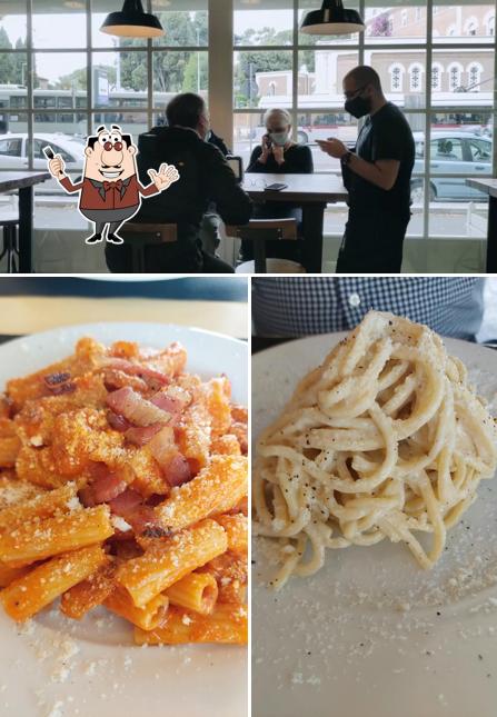 Coffee Type si caratterizza per la cibo e esterno