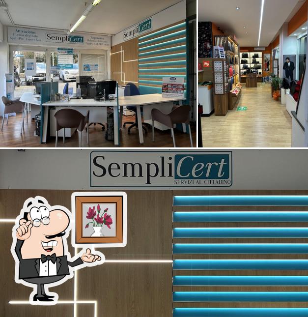Gli interni di Office Store Srl - Sportello SempliCert