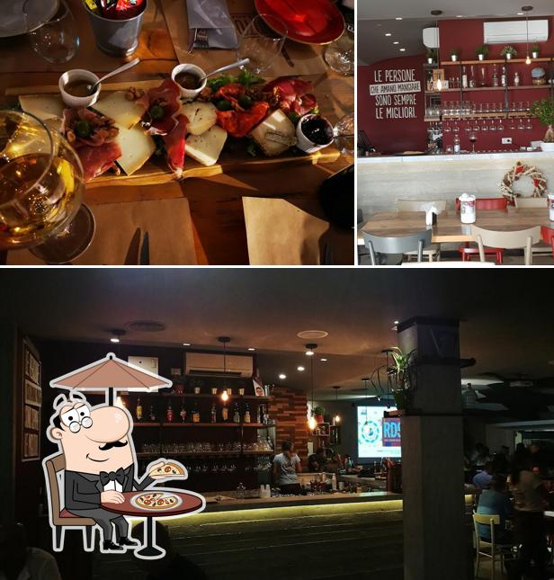 Puoi goderti l'aria fresca da seduto all'esterno di Rusticotto