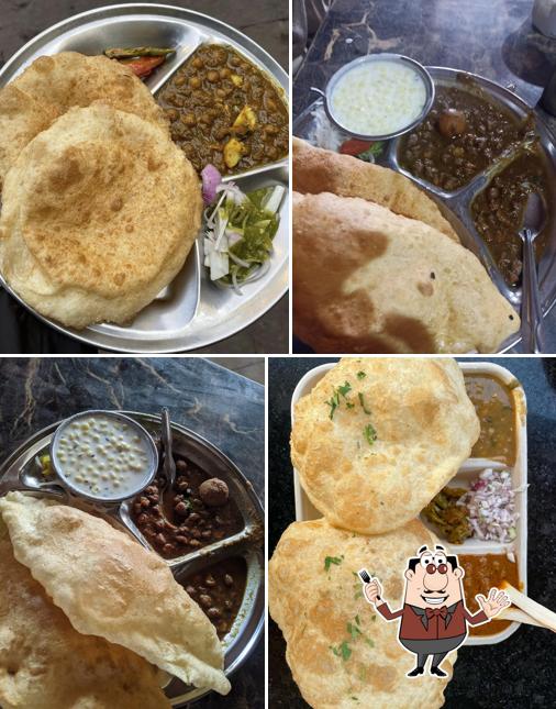 Chole bhature at Pindi Chole Bhature