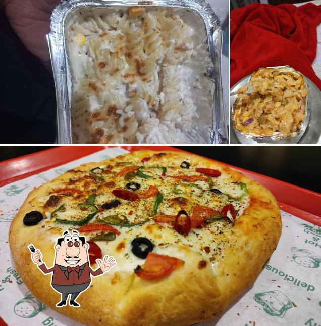 Food at fire bake pizza