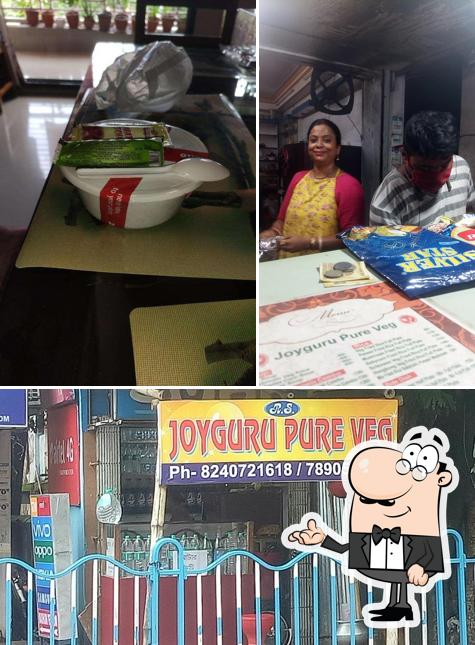 The interior of JOYGURU PURE VEG RESTAURANT