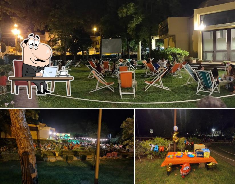 Siediti a un tavolo di El Barrio Verde