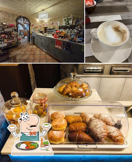 Dai un’occhiata alla immagine che raffigura la cibo e bevanda di Bar Torrefazione da Gloria