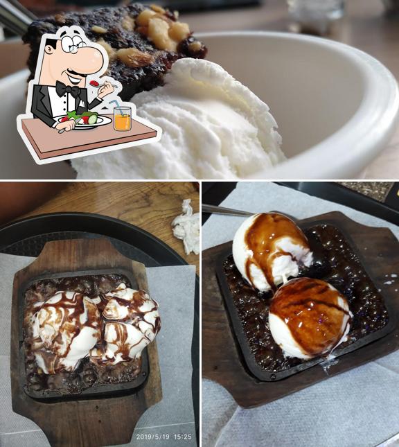 Brownies at Cafe Tea