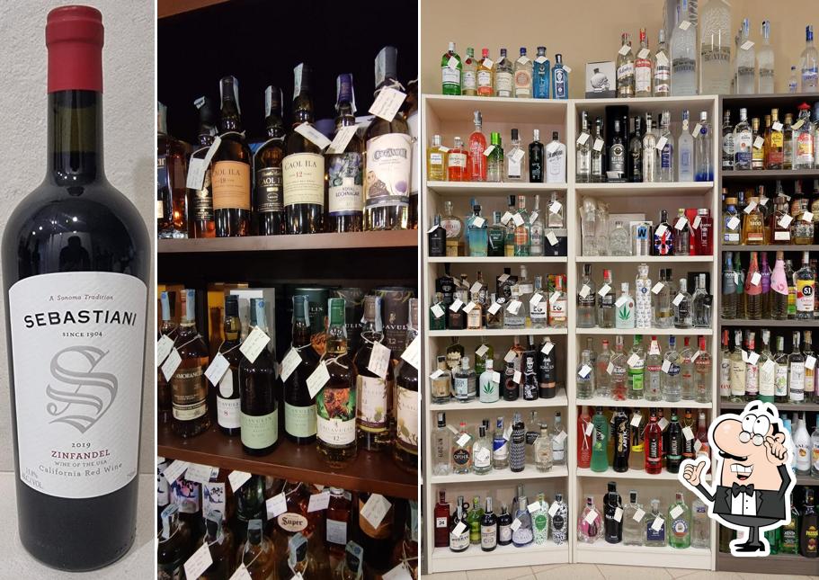 Gli interni di Enoteca Terruli