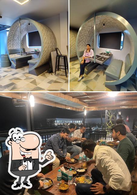 Check out how Chilling Station looks inside