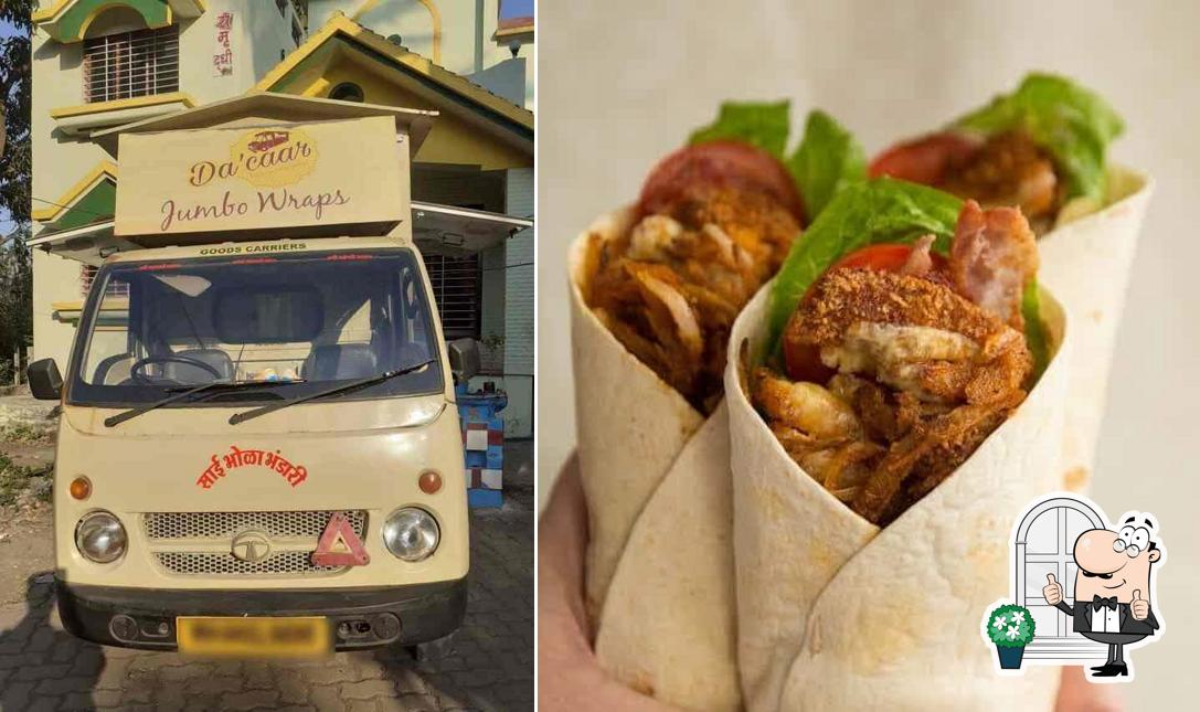 The exterior of Da'Caar Jumbo Wraps
