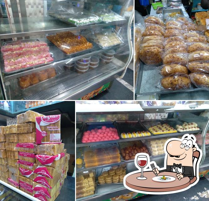 Apurva Sweets & Bakery