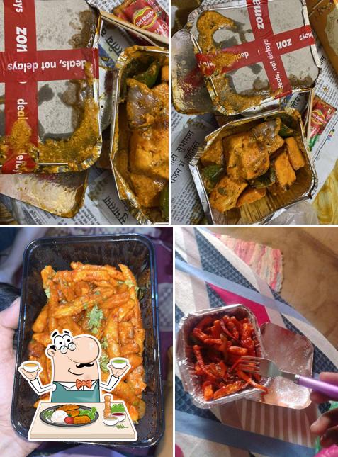 Food at The Sauces & Seasoning