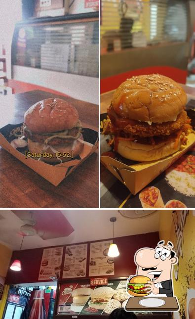 Order a burger at Chatkazz Mahuva