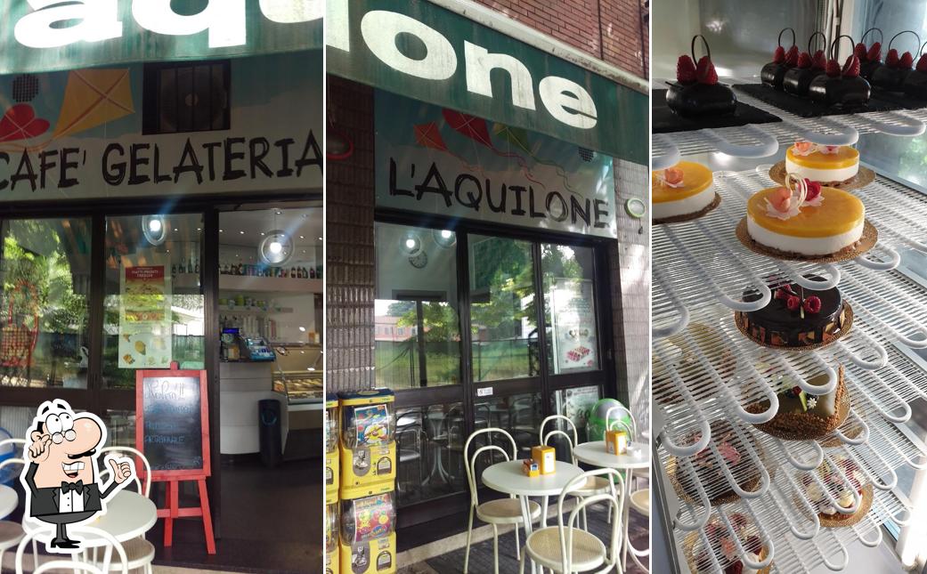 Siediti a un tavolo di Aquilone Bar Gelateria