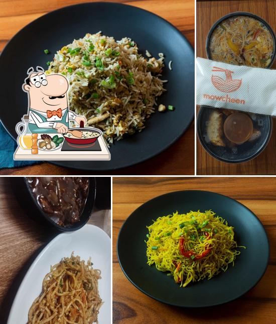 Fried rice at mowcheen