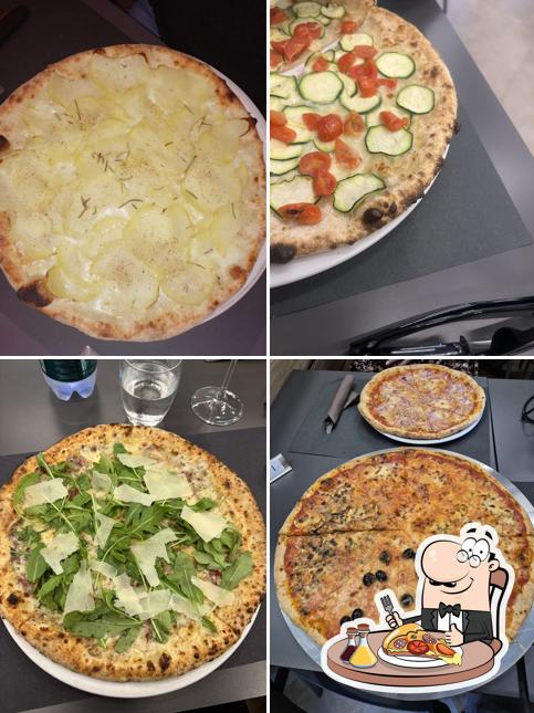 A PastaMadre Pizzeria Forno a Legna, puoi goderti una bella pizza