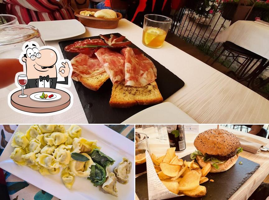 Cibo al Caffè Visconti Restaurant & Bar