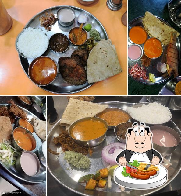Meals at Nikhil Lunch Home