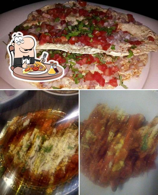 Order various kinds of pizza