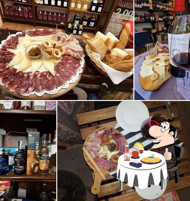 Piatto di formaggi al Enoteca Manzo-Campagnuolo