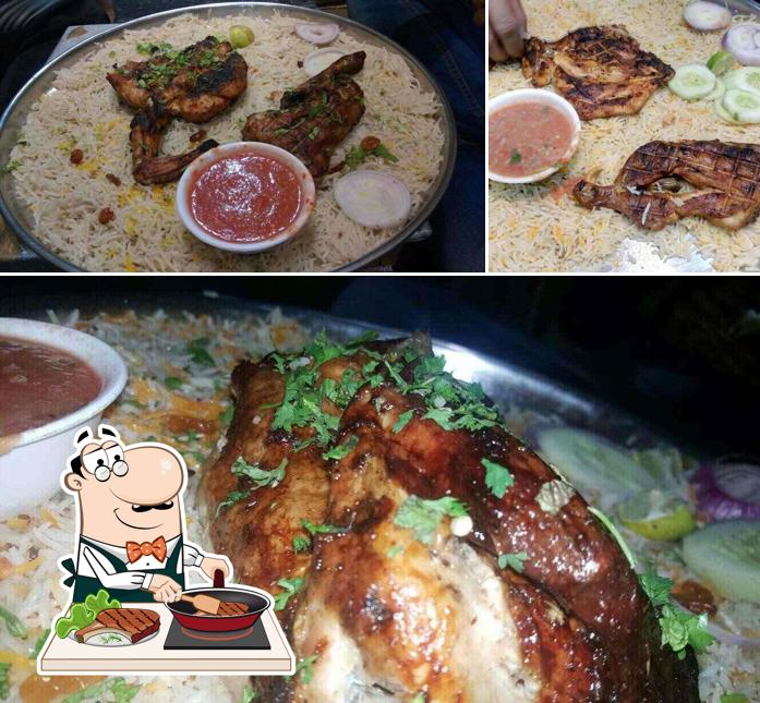Pick meat meals at Al Qaswa