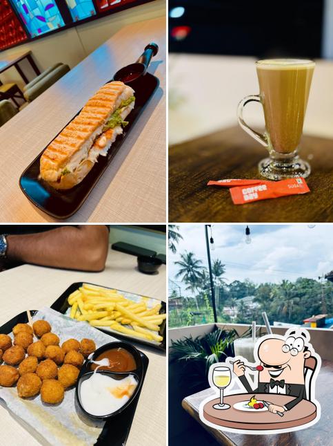 Food at 90's cafe